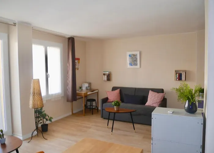 Studio Avec Balcon Amenage Et Wifi A Marseille A 2 Km De La Plage